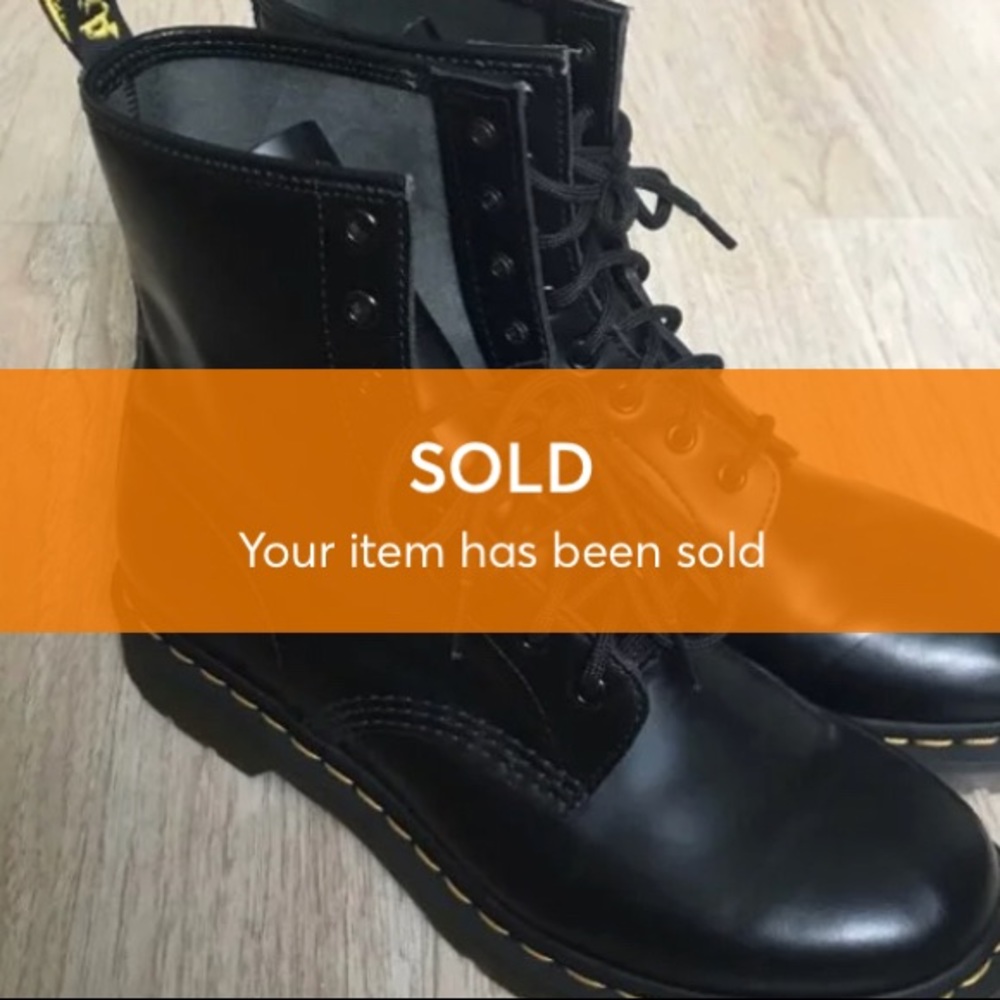 Dr. Martens SOLD